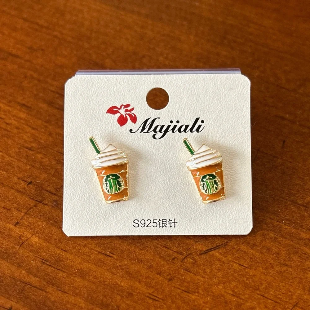 Studs - Picture 1 of 3